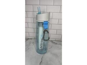 LifeStraw Go Water Filter Bottle with Integrated Straw and Carabiner - 650ml